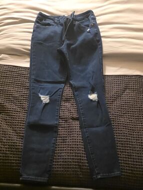 Express Women’s FlexX Jean